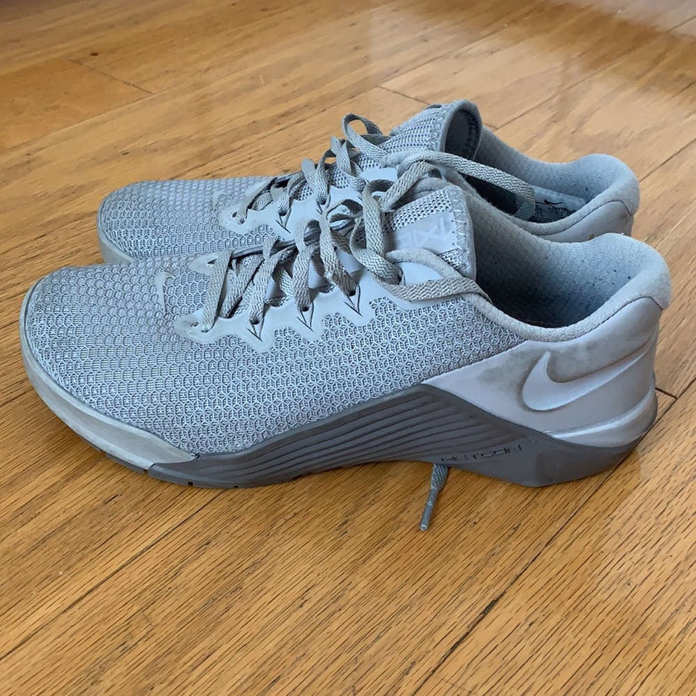 Nike Metcon size 6.5 - Picture 4 of 7